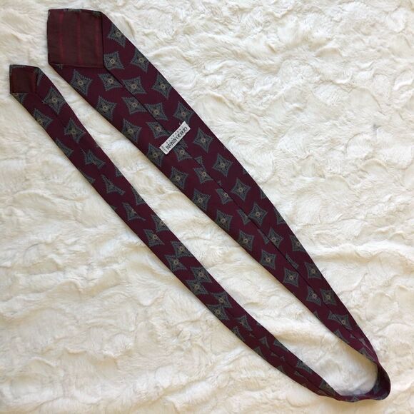 Giorgio Armani Silk Star Print Tie - Picture 7 of 7